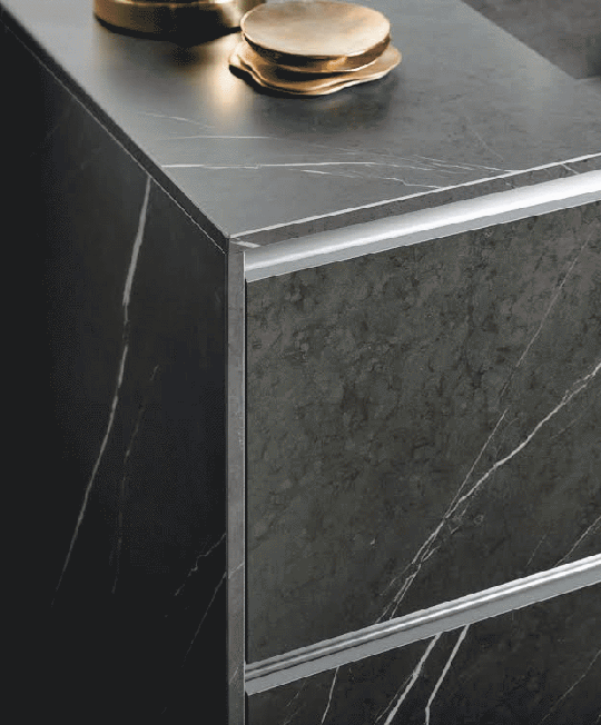 black marble kitchen work top