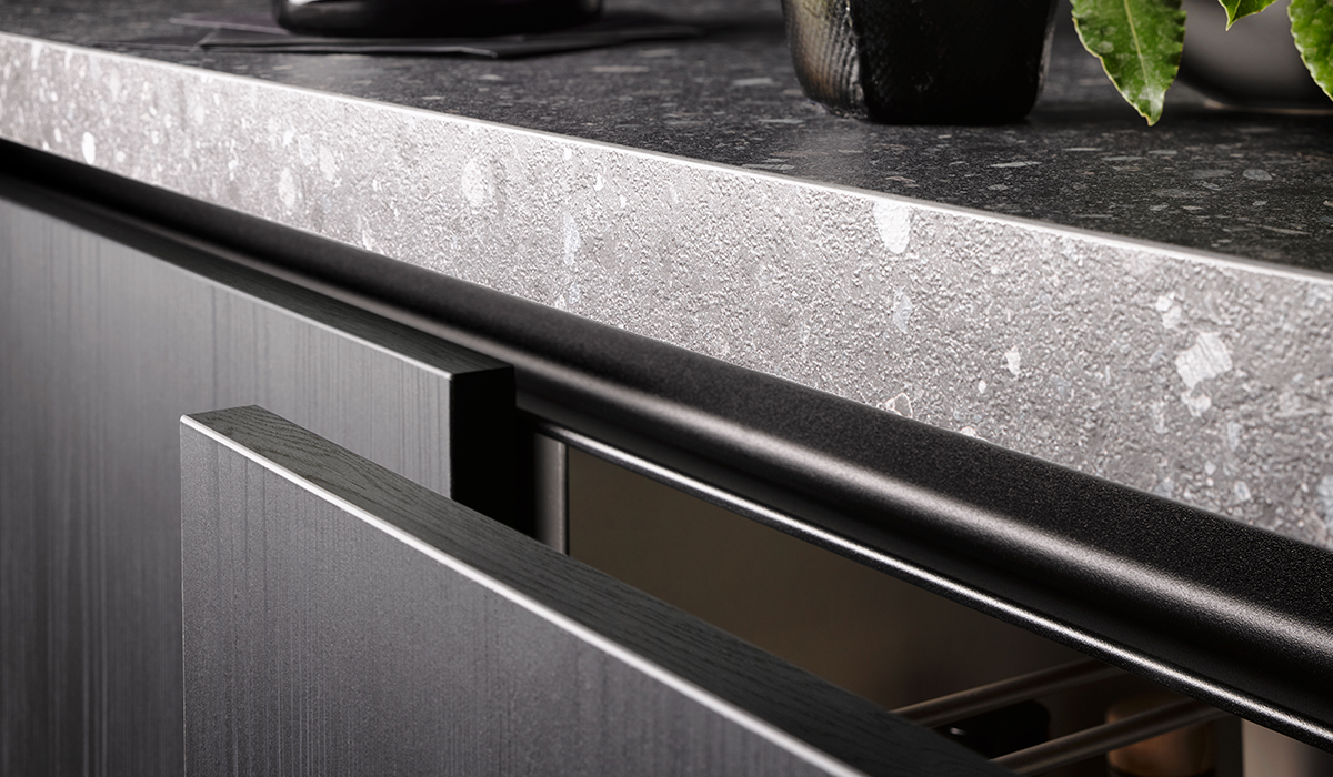 black glossy work tops in kitchen