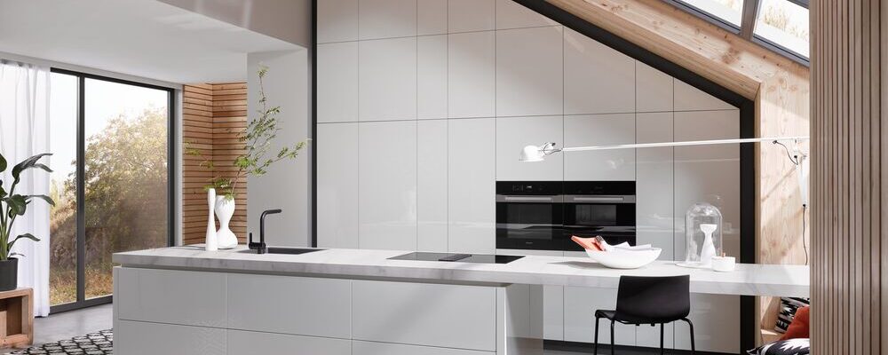 AV2130 White Natural Light Kitchen